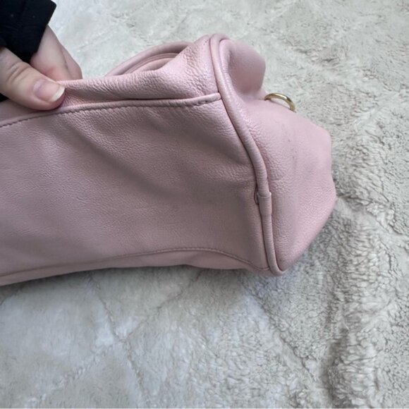 Betsey Johnson | Pink Quilted Heart Bowler Bag with Leopard Bow - Picture 5 of 15